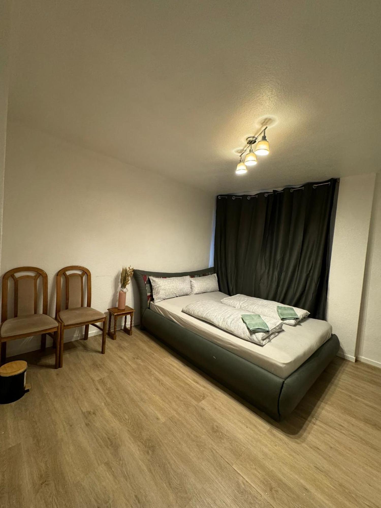 Moebliertes Zimmer Mit Tv, Internet & Kompletter Ausstattung In Bonn-Mehlem Exterior foto